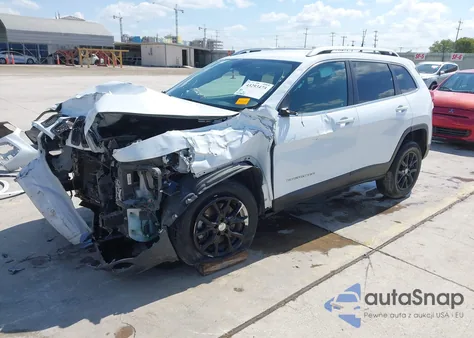 2016 Jeep Cherokee Latitude z USA, uszkodzony, nr VIN 1C4PJMCB4GW198704